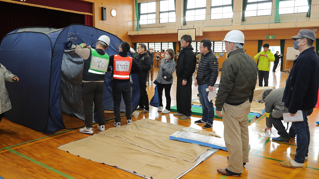 白鷺校区避難所開設訓練・避難所体験「避難所ってどんなとこ?」 白鷺校区避難所開設訓練・避難所体験「避難所ってどんなとこ?」